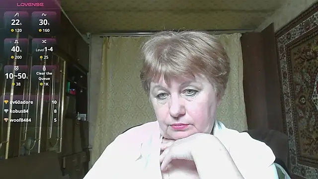 Snapshot of Casey_peach chatting on 04/24/26, 04:09 Casey peach online show from 04/24/26, 04:09