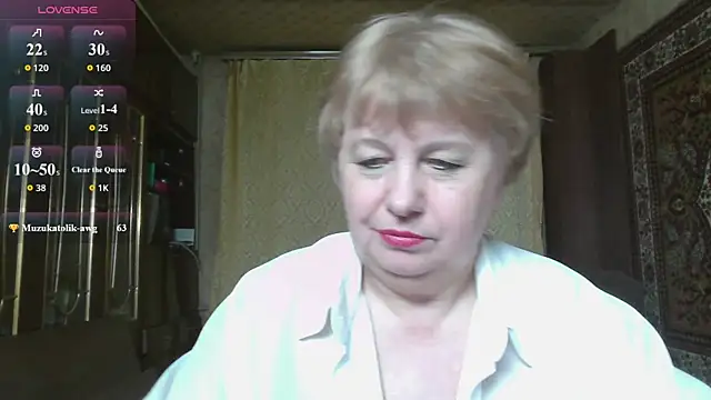 Snapshot of Casey_peach chatting on 05/04/26, 05:31 Casey peach online show from 05/04/26, 05:31