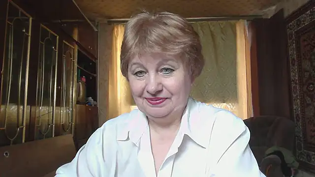 Snapshot of Casey_peach chatting on 05/23/26, 11:14 Casey peach online show from 05/23/26, 11:14