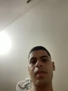 HotWhisper22 online show from 03/01/26, 09:33