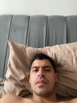 HotWhisper22 online show from 04/15/26, 12:34