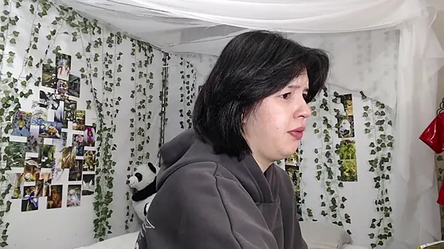 DeerMiracle online show from 01/08/26, 04:15