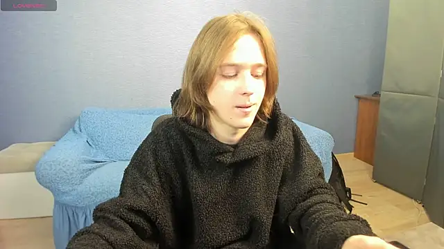 Snapshot of tagoyon chatting on 12/22/25, 08:28 tagoyon online show from 12/22/25, 08:28