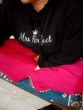 Sofia-111 online show from 02/14/26, 06:37