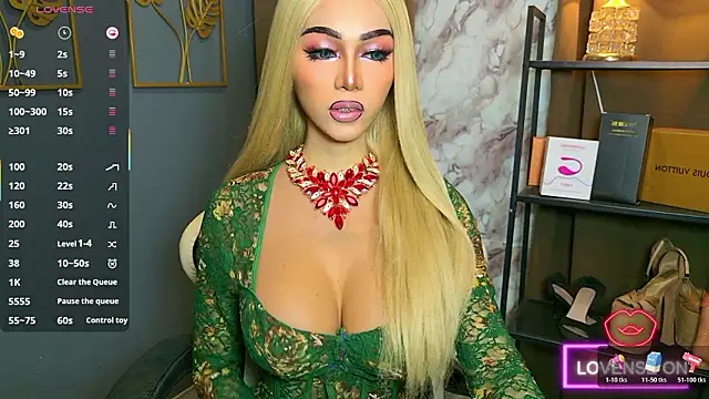 CelinaWintour online show from 03/06/26, 05:42