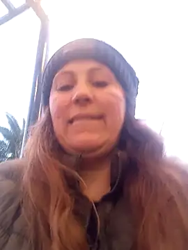 Snapshot of SofiEsteves chatting on 05/03/26, 09:10 SofiEsteves online show from 05/03/26, 09:10