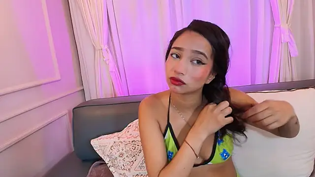 alison ferrera  online show from 04/17/26, 06:00