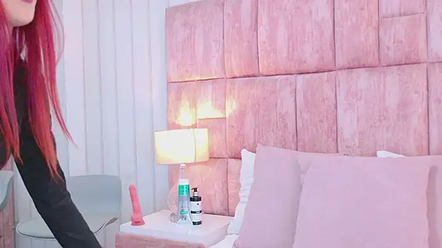 Snapshot of ScarlettFoox chatting on 02/19/26, 06:59 ScarlettFoox online show from 02/19/26, 06:59