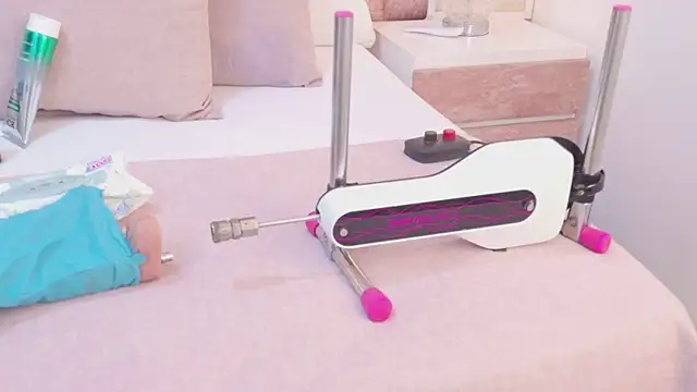 Snapshot of ScarlettFoox chatting on 03/11/26, 12:00 ScarlettFoox online show from 03/11/26, 12:00