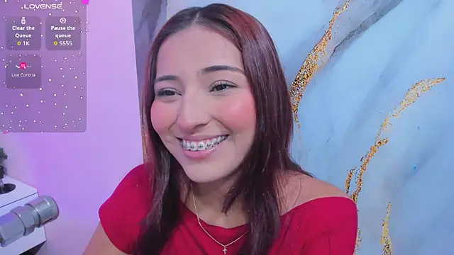 Snapshot of Ary__cherry chatting on 07/21/26, 08:33 Ary cherry online show from 07/21/26, 08:33