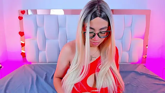 CamilleJuicy  online show from 03/20/26, 12:43