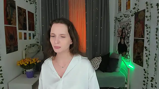 Ariadna Shy online show from 02/09/25, 04:36