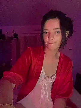 Snapshot of Mmebouhoups chatting on 01/06/26, 11:40 Mmebouhoups online show from 01/06/26, 11:40