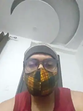 Snapshot of NunnuLelo chatting on 04/11/26, 08:35 NunnuLelo online show from 04/11/26, 08:35