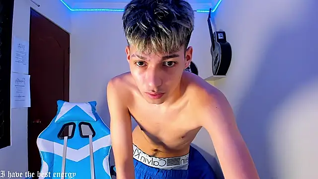 Snapshot of harry_jonshon69 chatting on 02/11/26, 01:21 harry jonshon69 online show from 02/11/26, 01:21