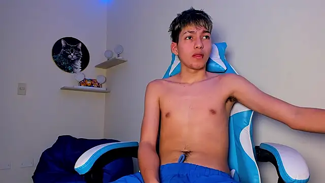 Snapshot of harry_jonshon69 chatting on 02/16/26, 01:07 harry jonshon69 online show from 02/16/26, 01:07