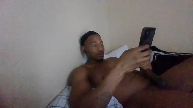 Snapshot of KingDes55 chatting on 03/24/26, 01:49 KingDes55 online show from 03/24/26, 01:49