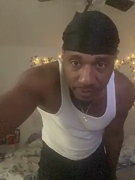 Snapshot of KingDes55 chatting on 03/30/26, 03:29 KingDes55 online show from 03/30/26, 03:29