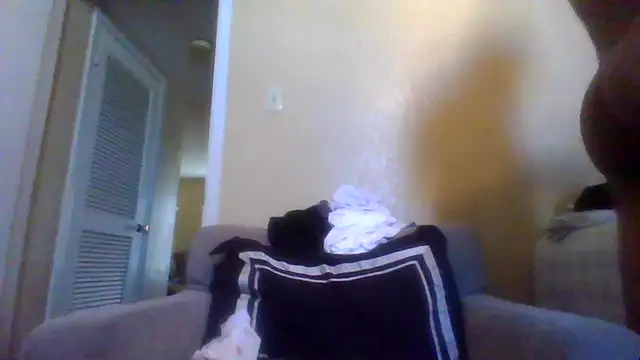 Snapshot of KingDes55 chatting on 03/30/26, 03:46 KingDes55 online show from 03/30/26, 03:46