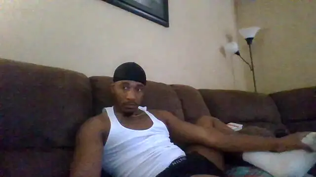 Snapshot of KingDes55 chatting on 04/03/26, 07:01 KingDes55 online show from 04/03/26, 07:01