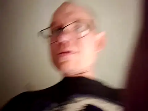 Snapshot of Sinuel chatting on 02/21/26, 10:27 Sinuel online show from 02/21/26, 10:27