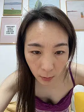 you-005 online show from 12/19/25, 02:18