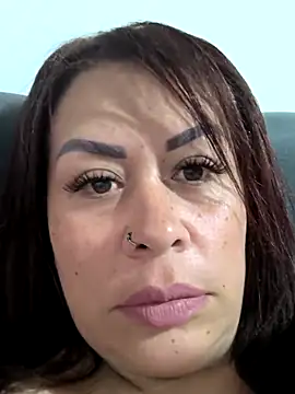 Snapshot of Natymendoza998 chatting on 03/15/26, 01:22 Natymendoza998 online show from 03/15/26, 01:22