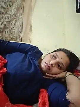 Snapshot of Khusbu77A chatting on 07/24/26, 01:03 Khusbu77A online show from 07/24/26, 01:03