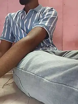 Snapshot of AqueousCrepe chatting on 04/06/26, 02:07 AqueousCrepe online show from 04/06/26, 02:07