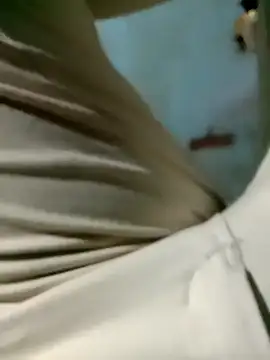 Snapshot of tamilansinsforu chatting on 03/08/26, 05:33 tamilansinsforu online show from 03/08/26, 05:33