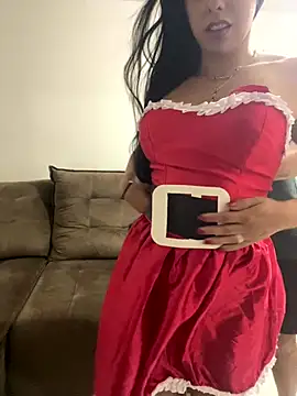 Snapshot of Monahhliza chatting on 12/22/25, 11:24 Monahhliza online show from 12/22/25, 11:24