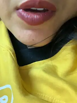 Snapshot of missmisha01 chatting on 05/19/26, 06:14 missmisha01 online show from 05/19/26, 06:14