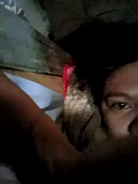 Snapshot of annawet chatting on 04/20/26, 12:46 annawet online show from 04/20/26, 12:46