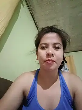 Snapshot of annawet chatting on 06/21/26, 01:24 annawet online show from 06/21/26, 01:24