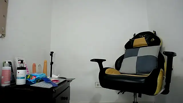 dhany her online show from 05/29/26, 10:19