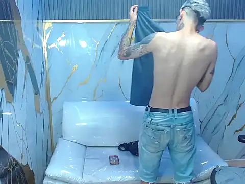 Boy tatto77 online show from 02/09/26, 07:07