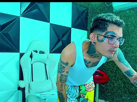 Boy tatto77 online show from 03/09/26, 12:42