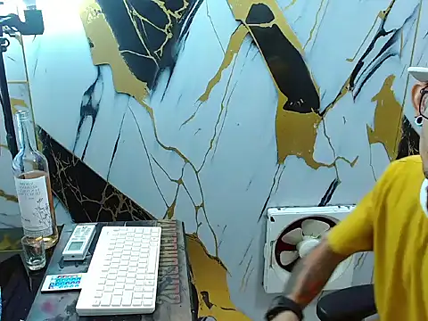 Snapshot of Boy_tatto77 chatting on 03/23/26, 12:53 Boy tatto77 online show from 03/23/26, 12:53