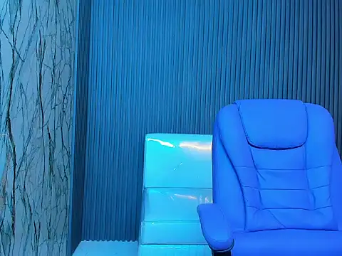 Snapshot of Boy_tatto77 chatting on 04/11/26, 12:37 Boy tatto77 online show from 04/11/26, 12:37