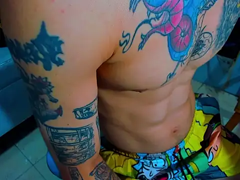 Snapshot of Boy_tatto77 chatting on 04/11/26, 07:45 Boy tatto77 online show from 04/11/26, 07:45