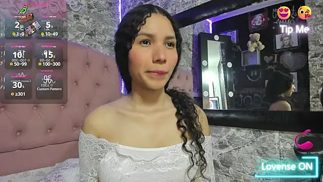 Doll SaraSmith online show from 01/06/26, 06:33