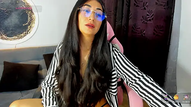 Snapshot of luna_martii chatting on 02/03/26, 10:48 luna martii online show from 02/03/26, 10:48