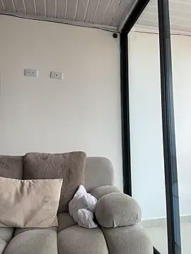 Snapshot of Nicollewest1 chatting on 02/27/26, 05:13 Nicollewest1 online show from 02/27/26, 05:13