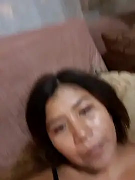 Snapshot of Michelle_Ju17 chatting on 01/18/26, 04:16 Michelle Ju17 online show from 01/18/26, 04:16