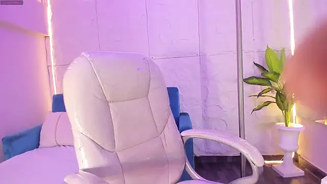 Mia Ness online show from 01/08/26, 12:07