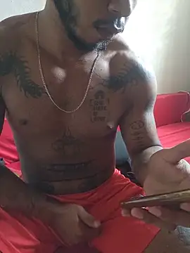 Snapshot of ykaromen chatting on 03/29/26, 05:35 ykaromen online show from 03/29/26, 05:35