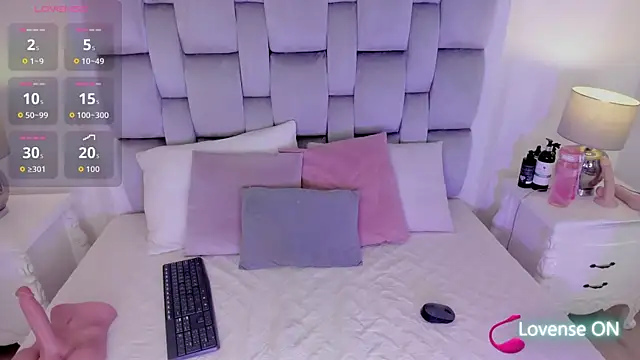 amber  ferrera online show from 04/07/26, 07:47