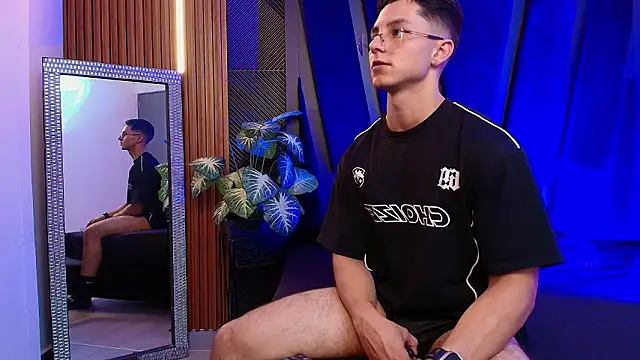 Noah Clarkk online show from 02/11/26, 11:32