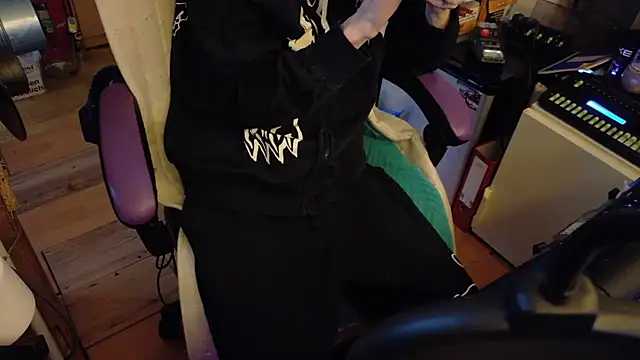 Gay-Versaut online show from 01/16/26, 06:12