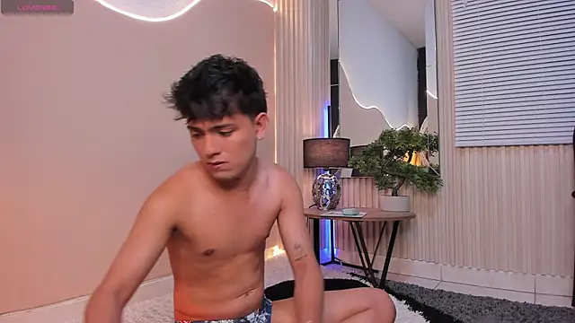 Thristan Leones online show from 01/13/26, 07:02